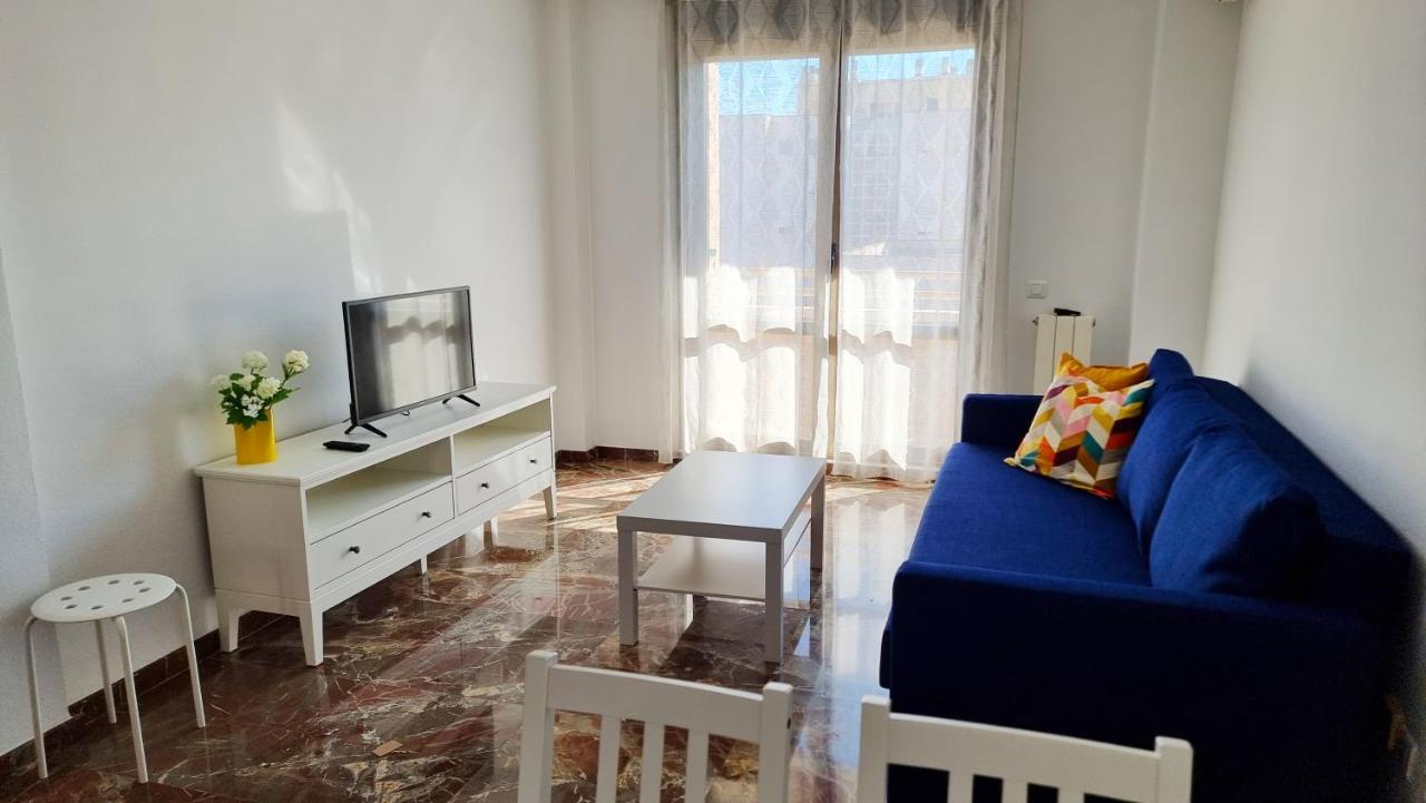 Apartamentos Zaragoza 3000 エクステリア 写真