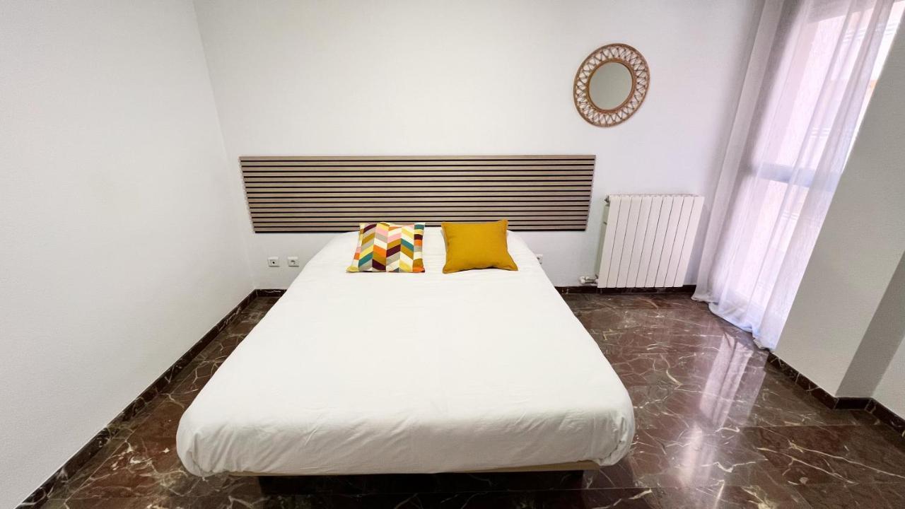 Apartamentos Zaragoza 3000 エクステリア 写真